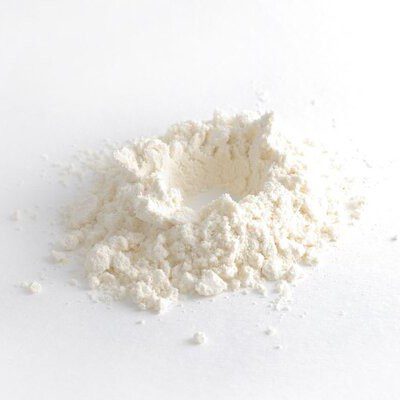 自我升级面粉是通用白面粉，添加了发酵粉，有时是盐