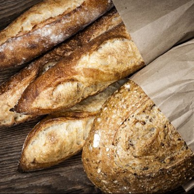 当你给面包评分的时候，它会帮助视觉和面包皮的发展。
